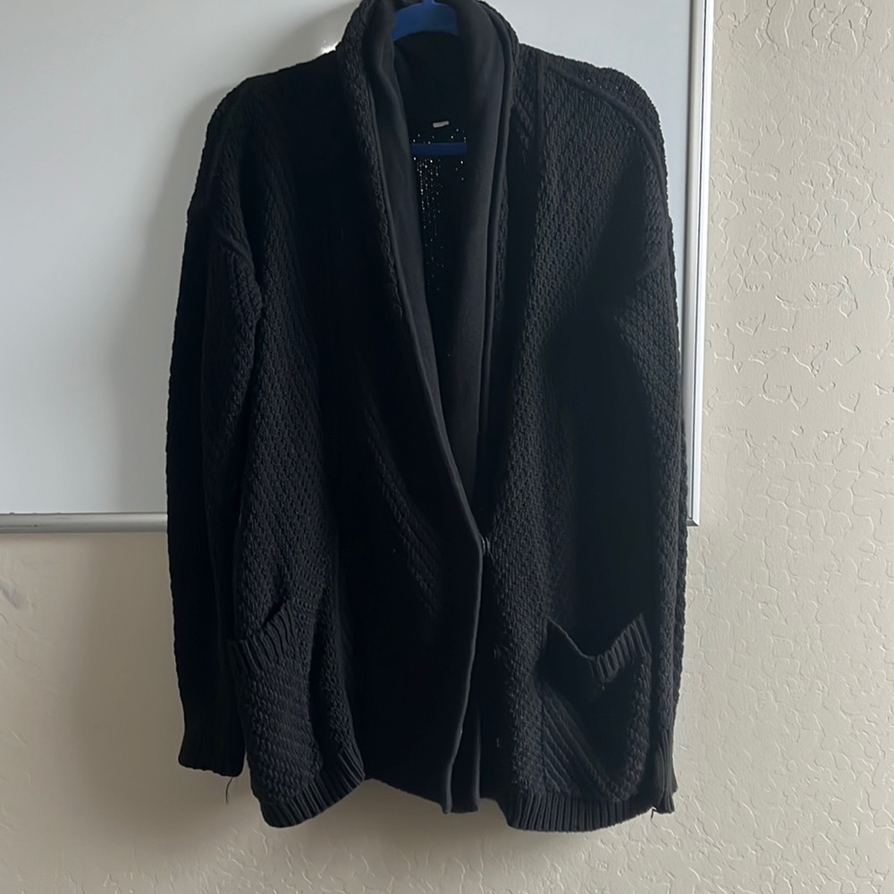 Black Lululemon knit cardigan